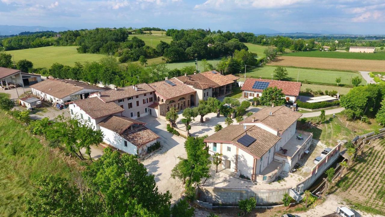 Farm stay Le Fontanelle Da Valente Montichiari